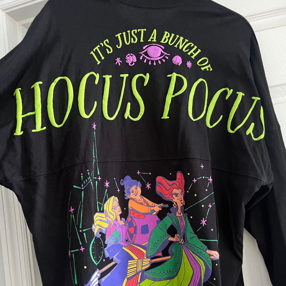 Disney World Hocus Pocus Spirit Jersey Large